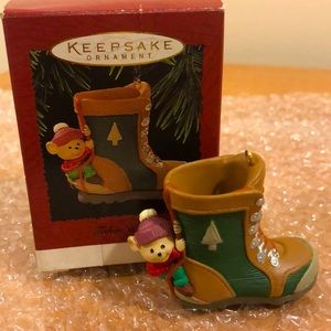 Hallmark MIB 1995 keepsake holiday ornament